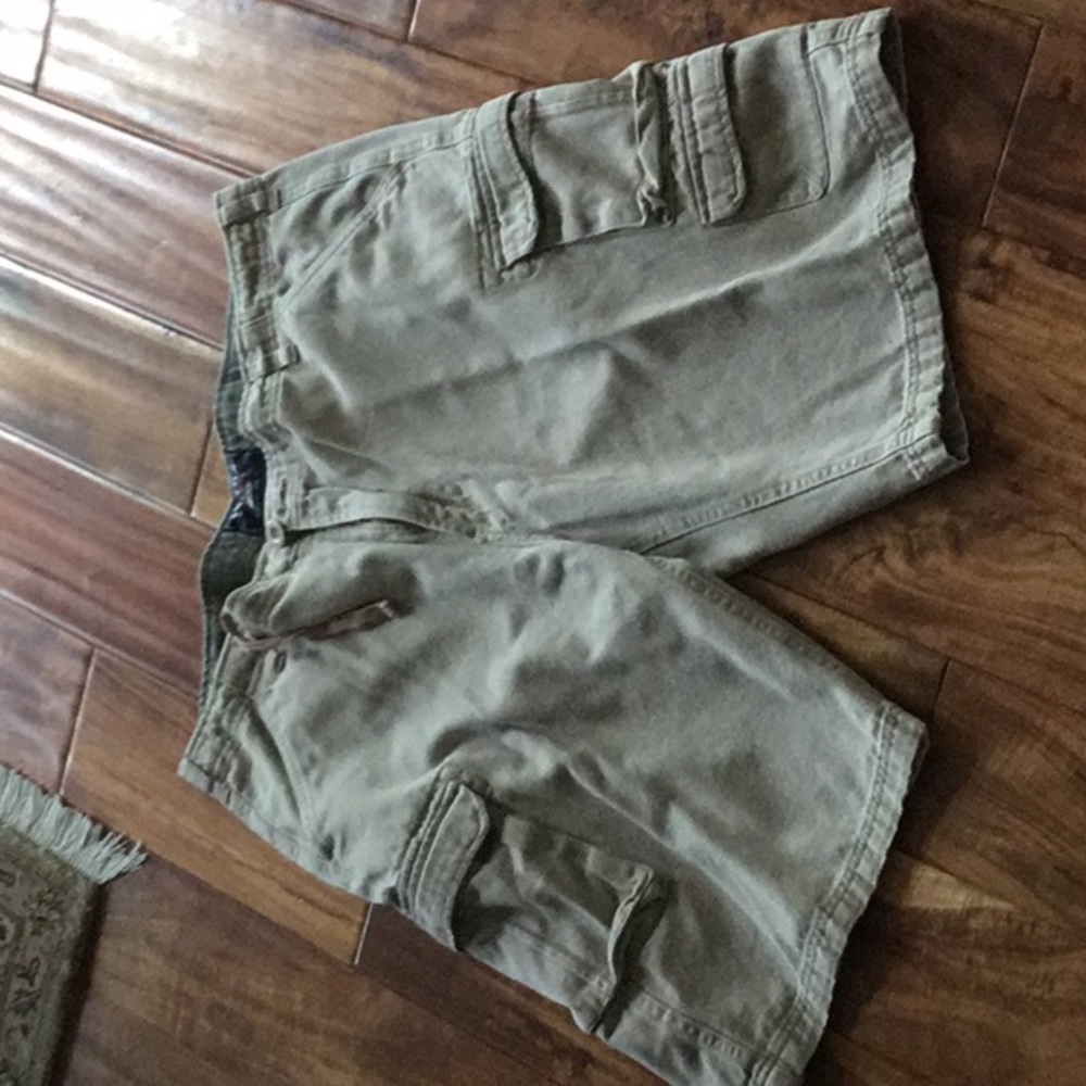 Smiths workwear kaki shorts with double pockets
